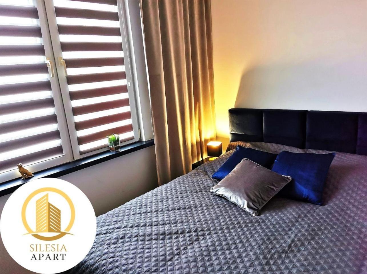 Apartament Granatowy Tychy Exterior foto